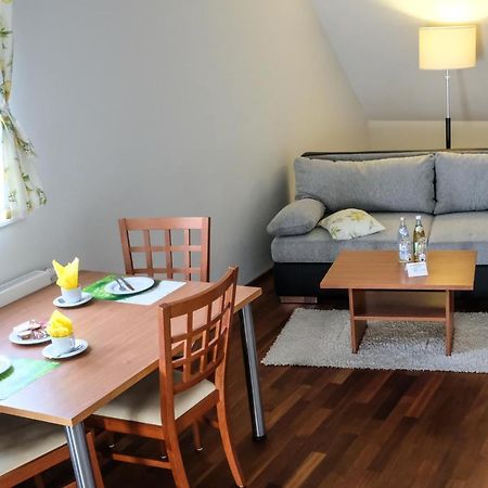 Jungingers Aparthotel Holzheim  Bagian luar foto